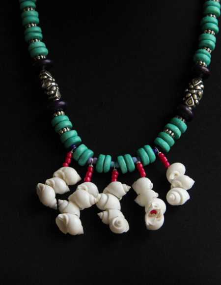 Tribal shell necklace