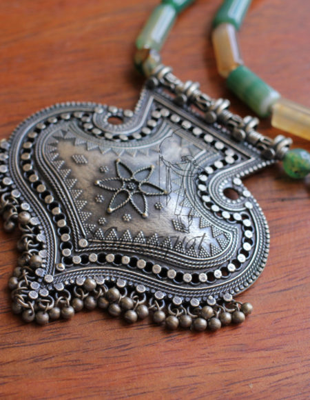 Green tribal oxidized necklace NND 3727