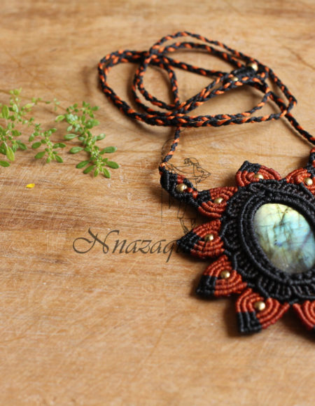 Macrame hand crafted Bohemian necklace NND 3939
