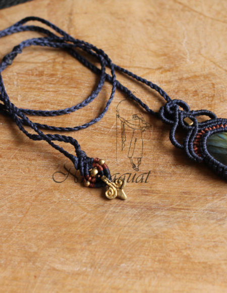 Macrame hand crafted Bohemian necklace NND 3945