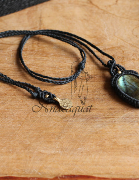 Macrame hand crafted Bohemian necklace NND 3947