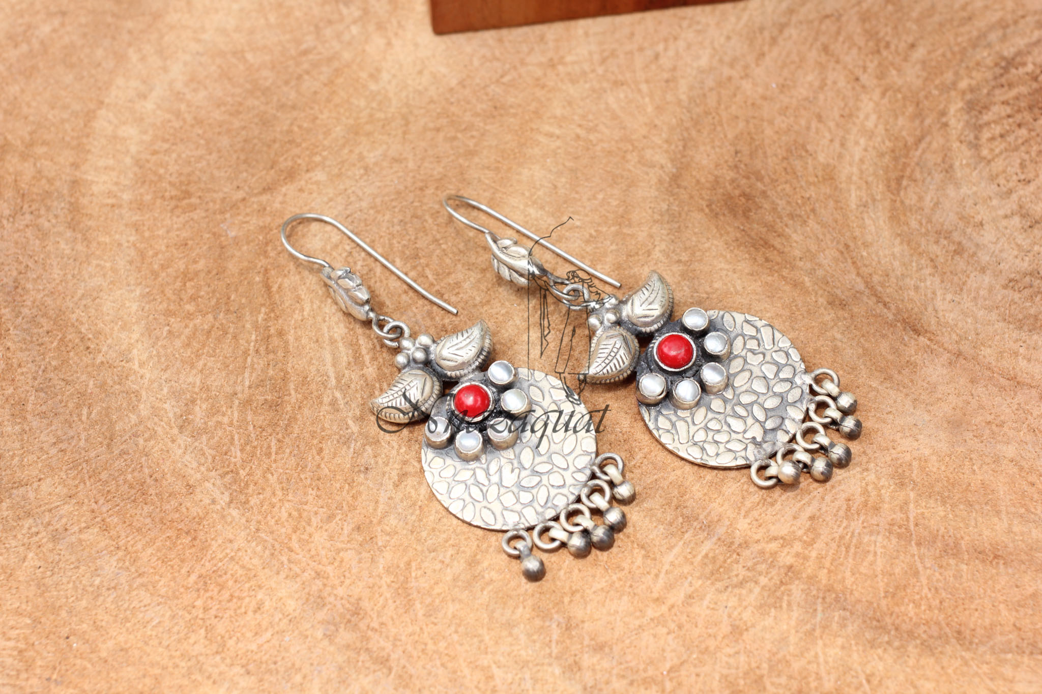 Taraash 925 Sterling Silver Floral Design Stud Earrings For Women
