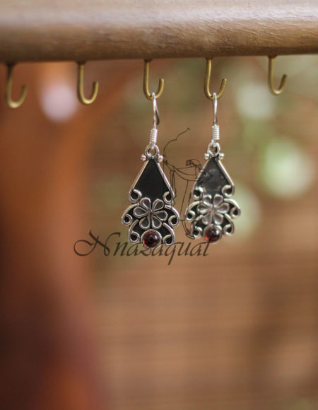 Pure silver handcrafted studded earrings SS 1353