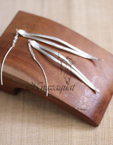 Pure silver handcrafted silver earrings SS 1356