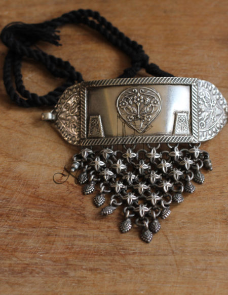 Silver lookalike Tribal choker SLA 50