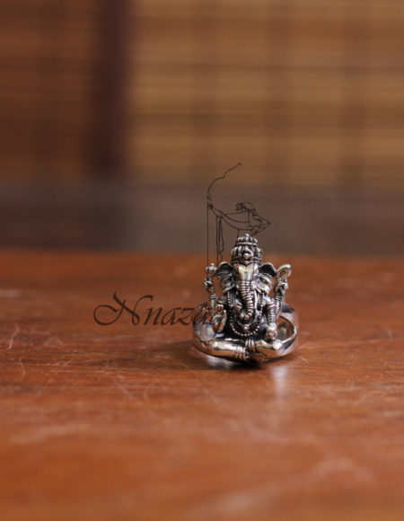 Pure silver Ganesh ring SS 1629