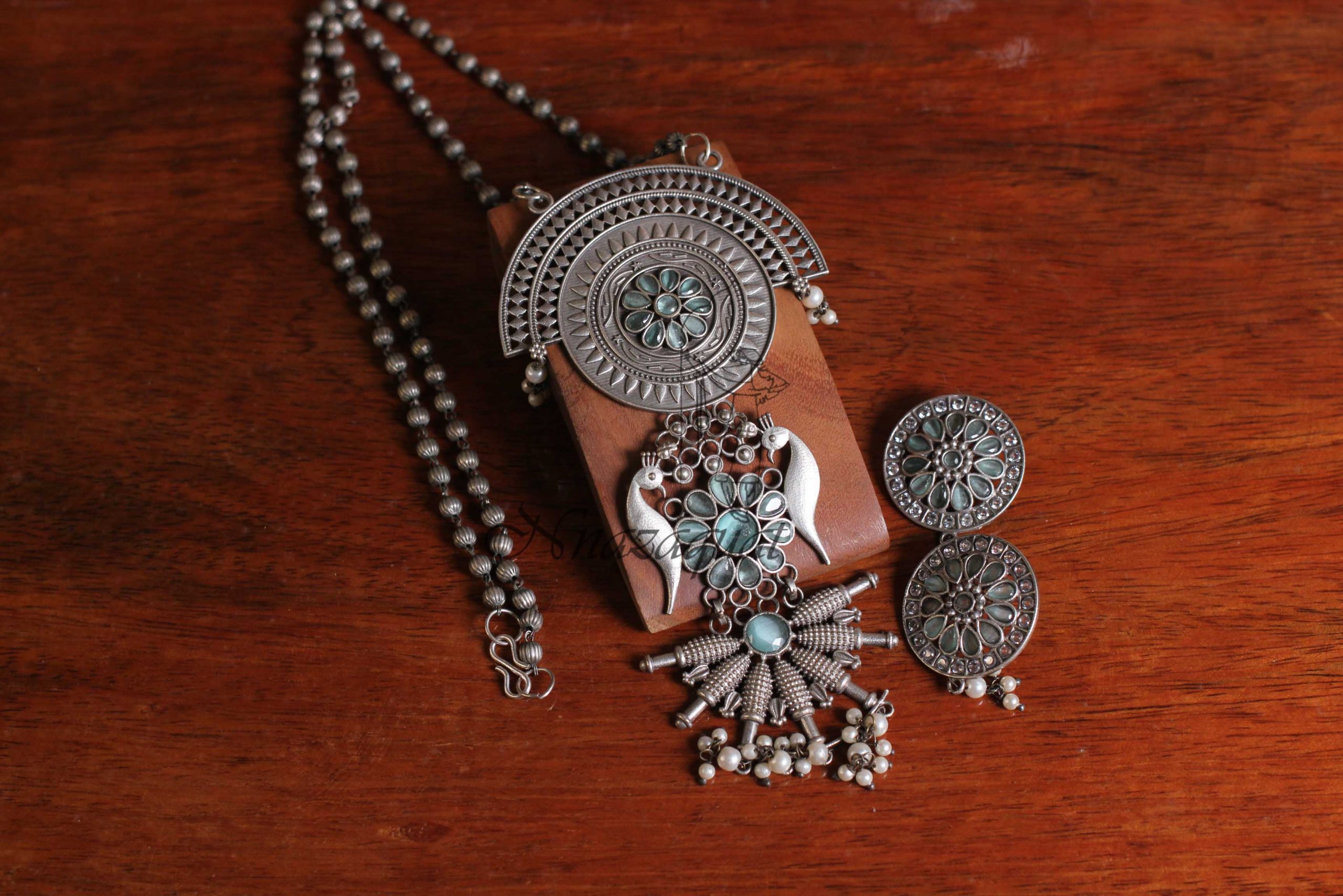 Silver lookalike Tribal Blue necklace SLA 118B