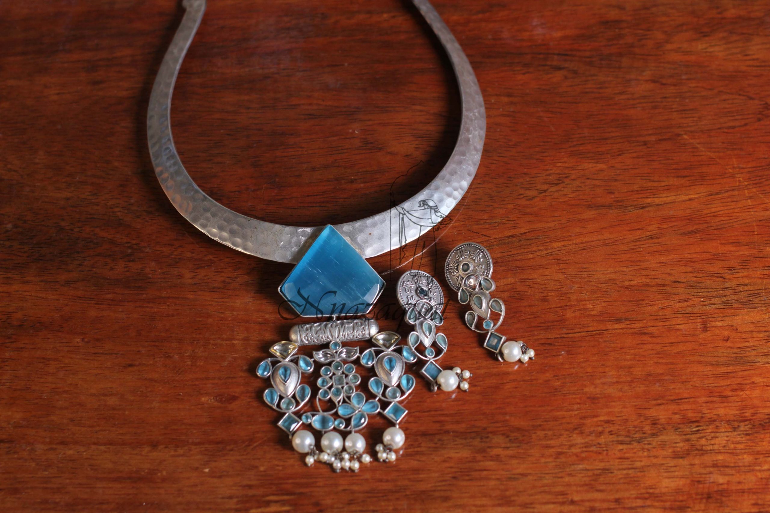 Silver lookalike Tribal Blue Hasuli SLA 119B