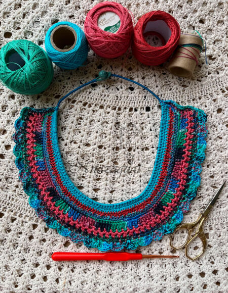 Crochet neckpiece Blue