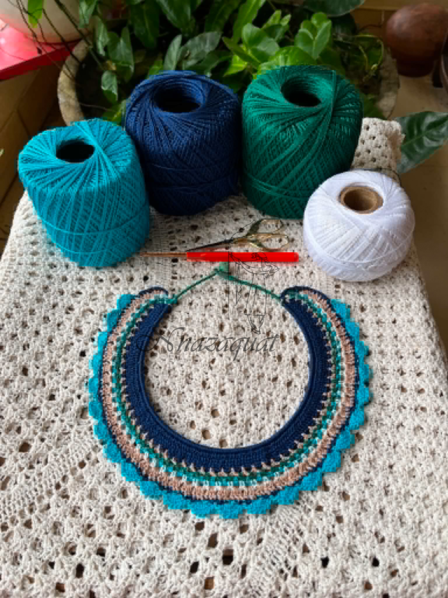 Crochet neckpiece Blue